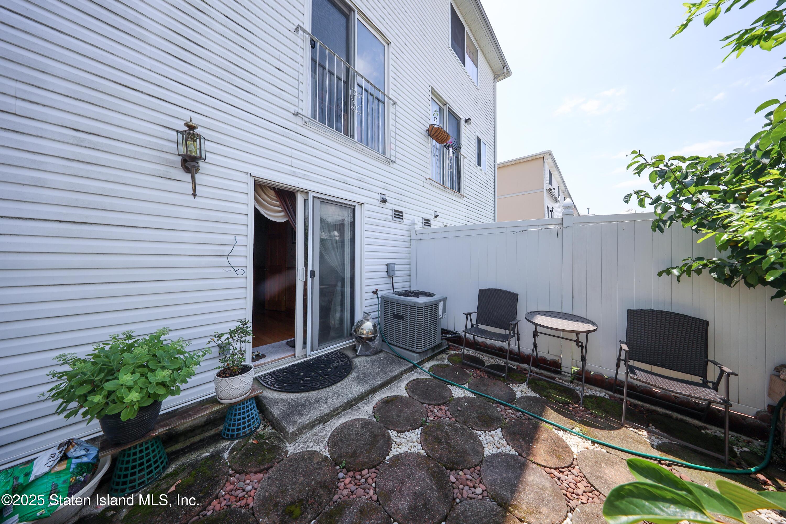 82 Seagate Court, Staten Island, NY, 10305 image 9