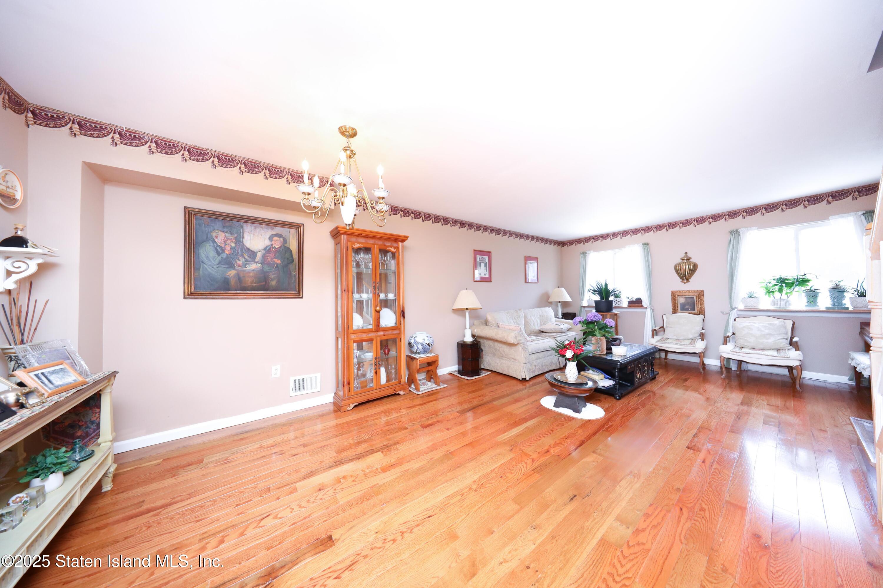 82 Seagate Court, Staten Island, NY, 10305 image 10