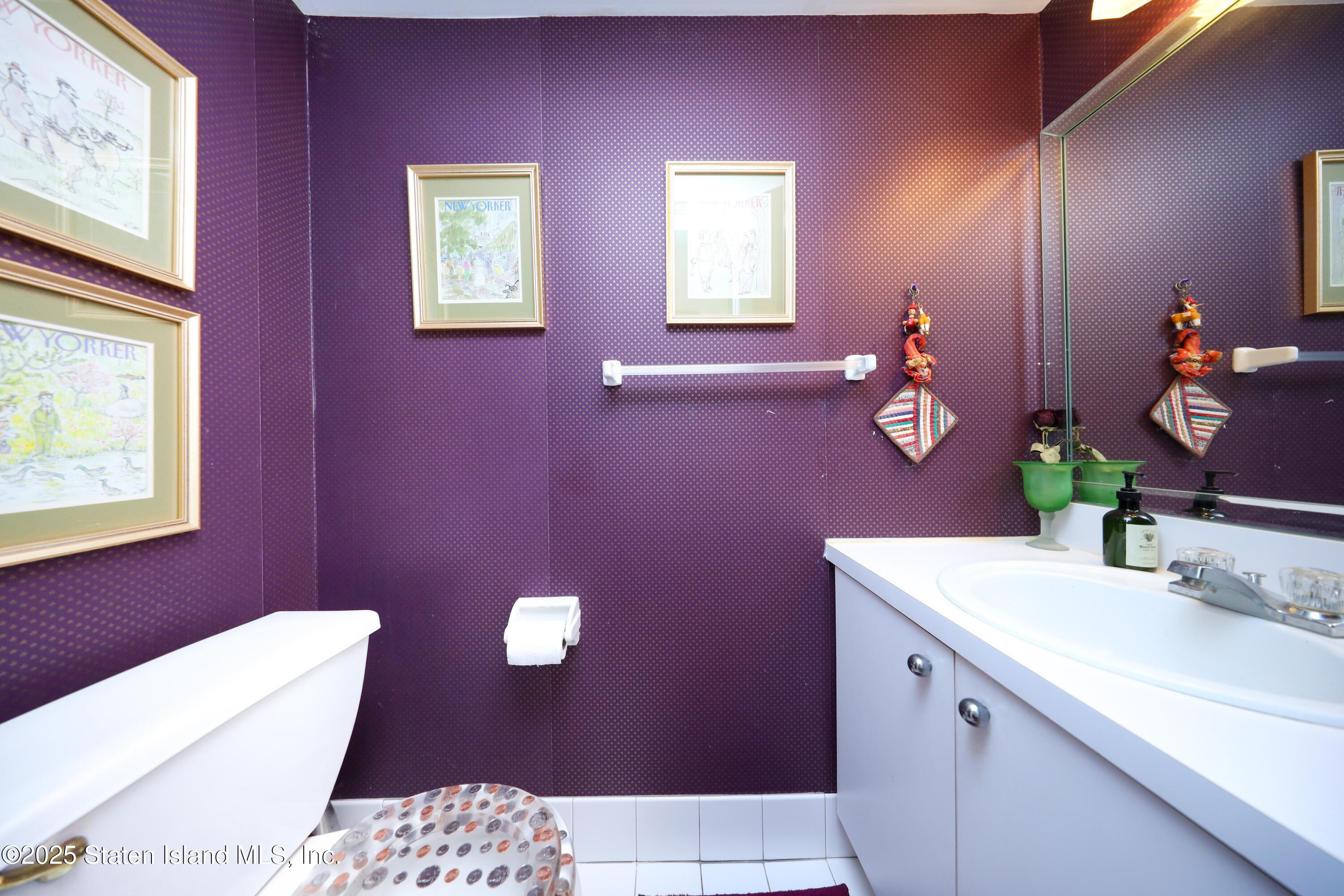 82 Seagate Court, Staten Island, NY, 10305 image 13