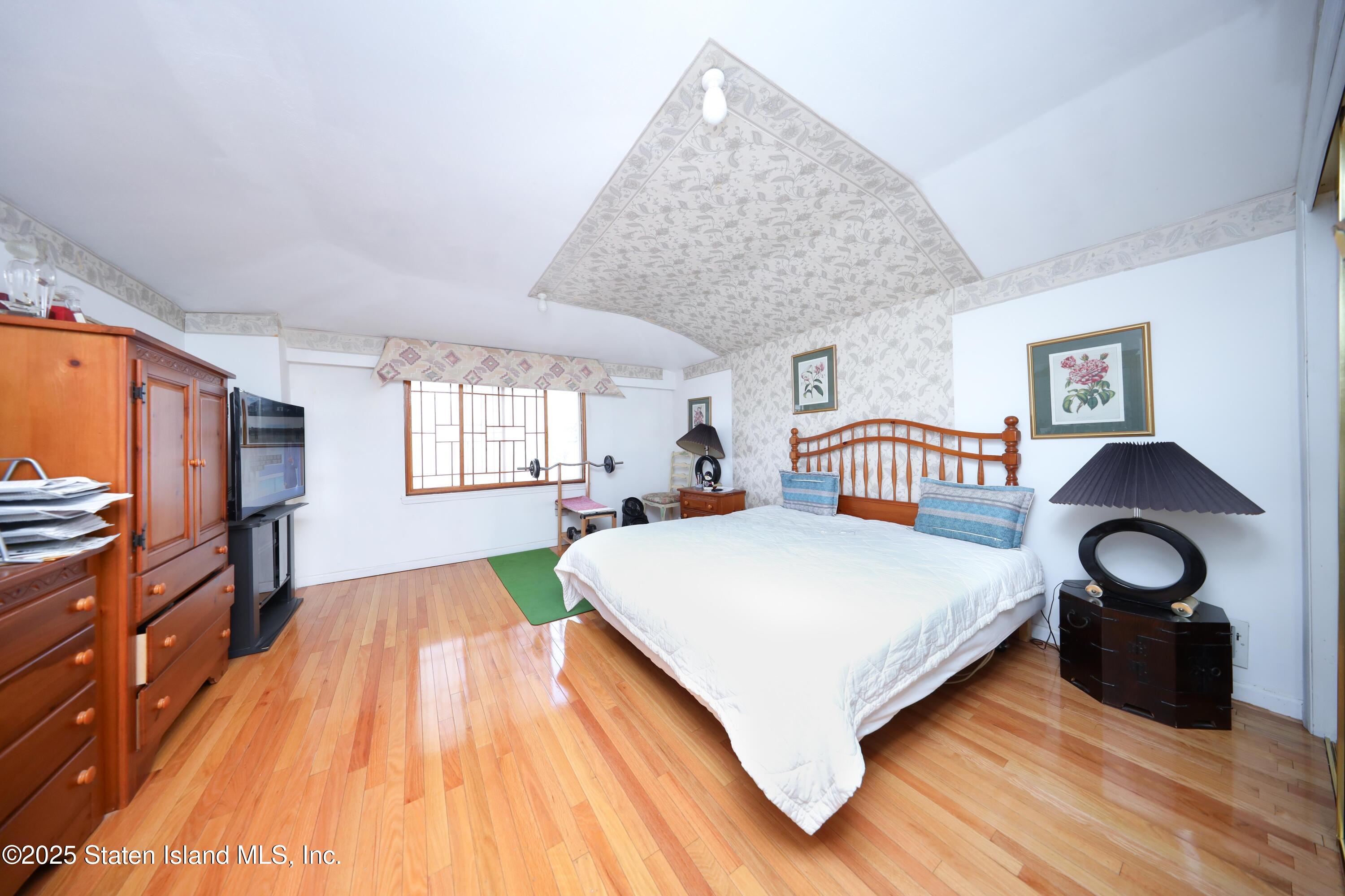 82 Seagate Court, Staten Island, NY, 10305 image 16