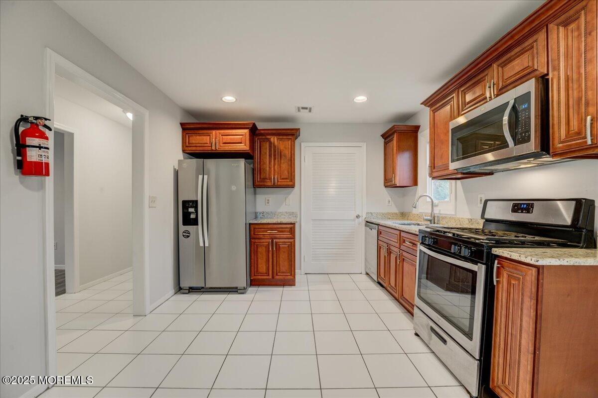 291 Plum Drive Image 5