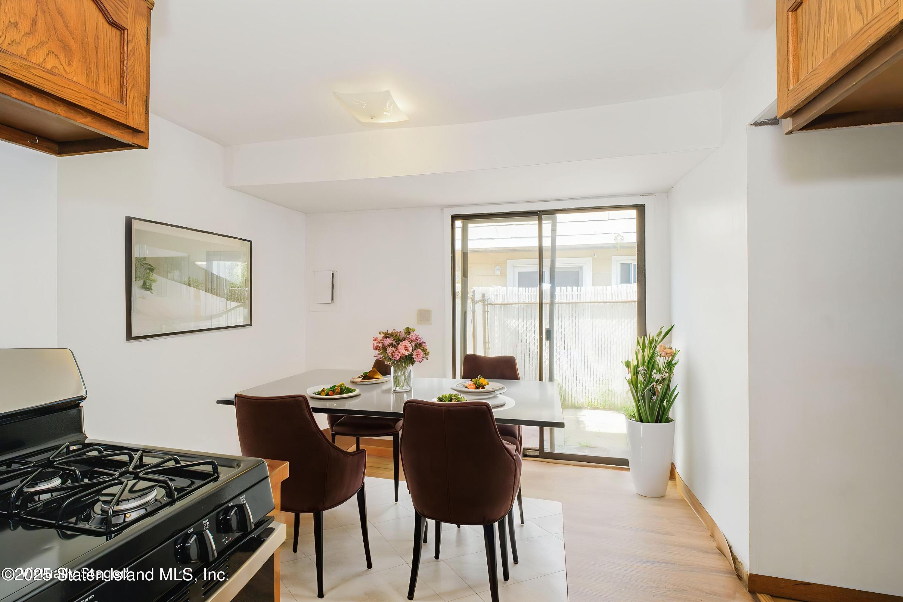 289 Maybury Avenue, Staten Island, NY, 10308 image 18