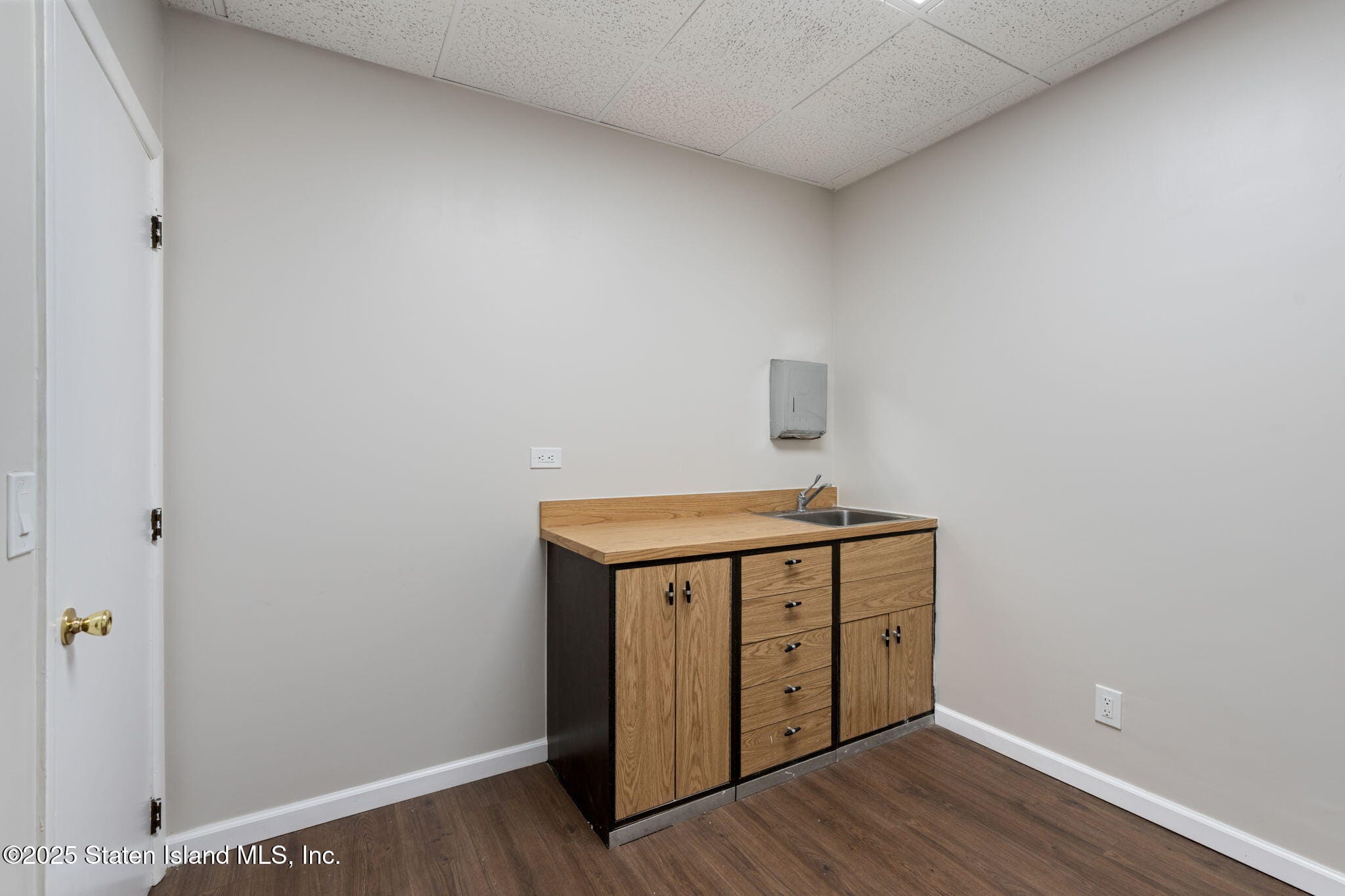 2627 Hylan Boulevard A3, Staten Island, NY, 10306 image 22