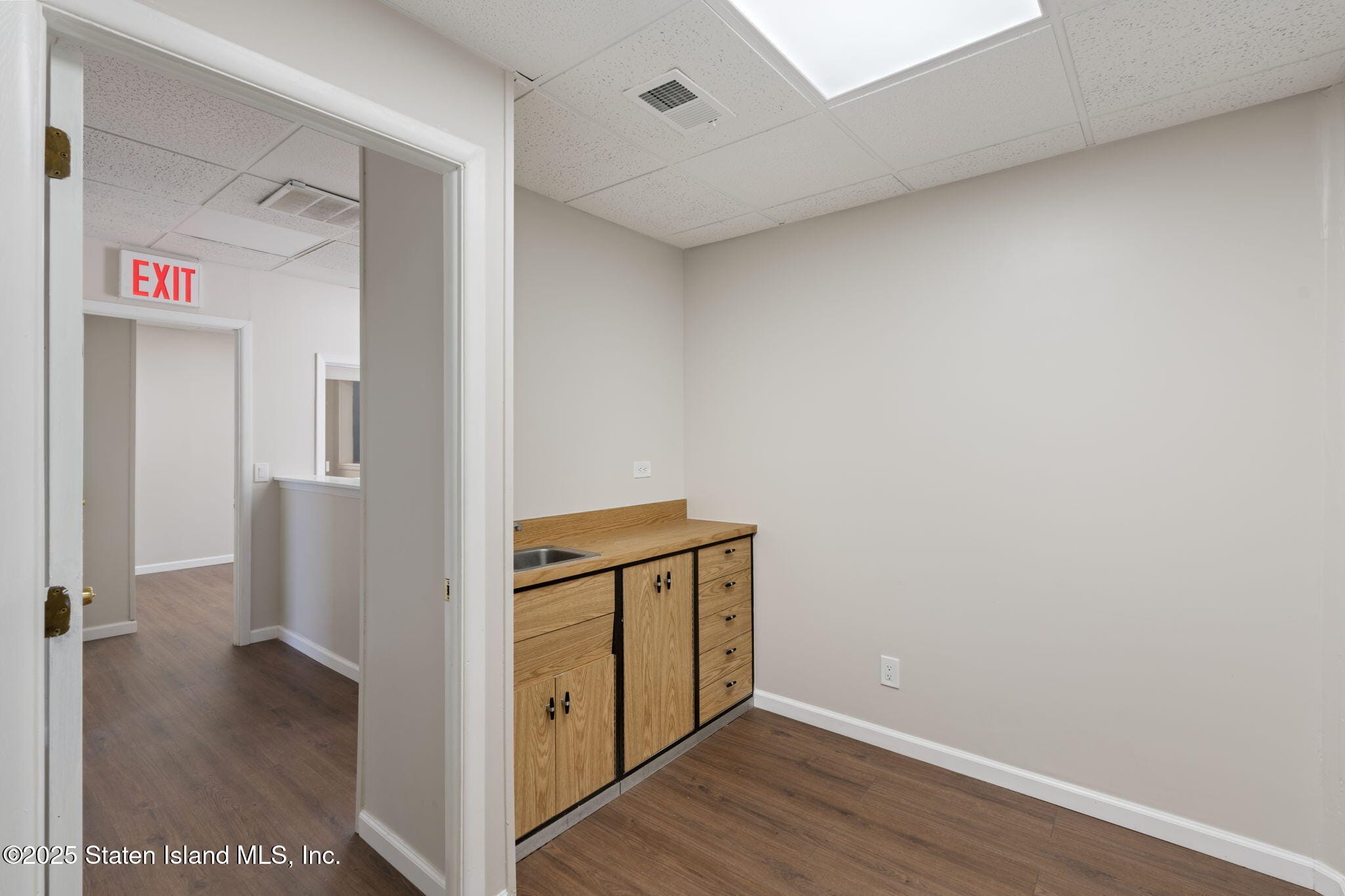 2627 Hylan Boulevard A3, Staten Island, NY, 10306 image 25