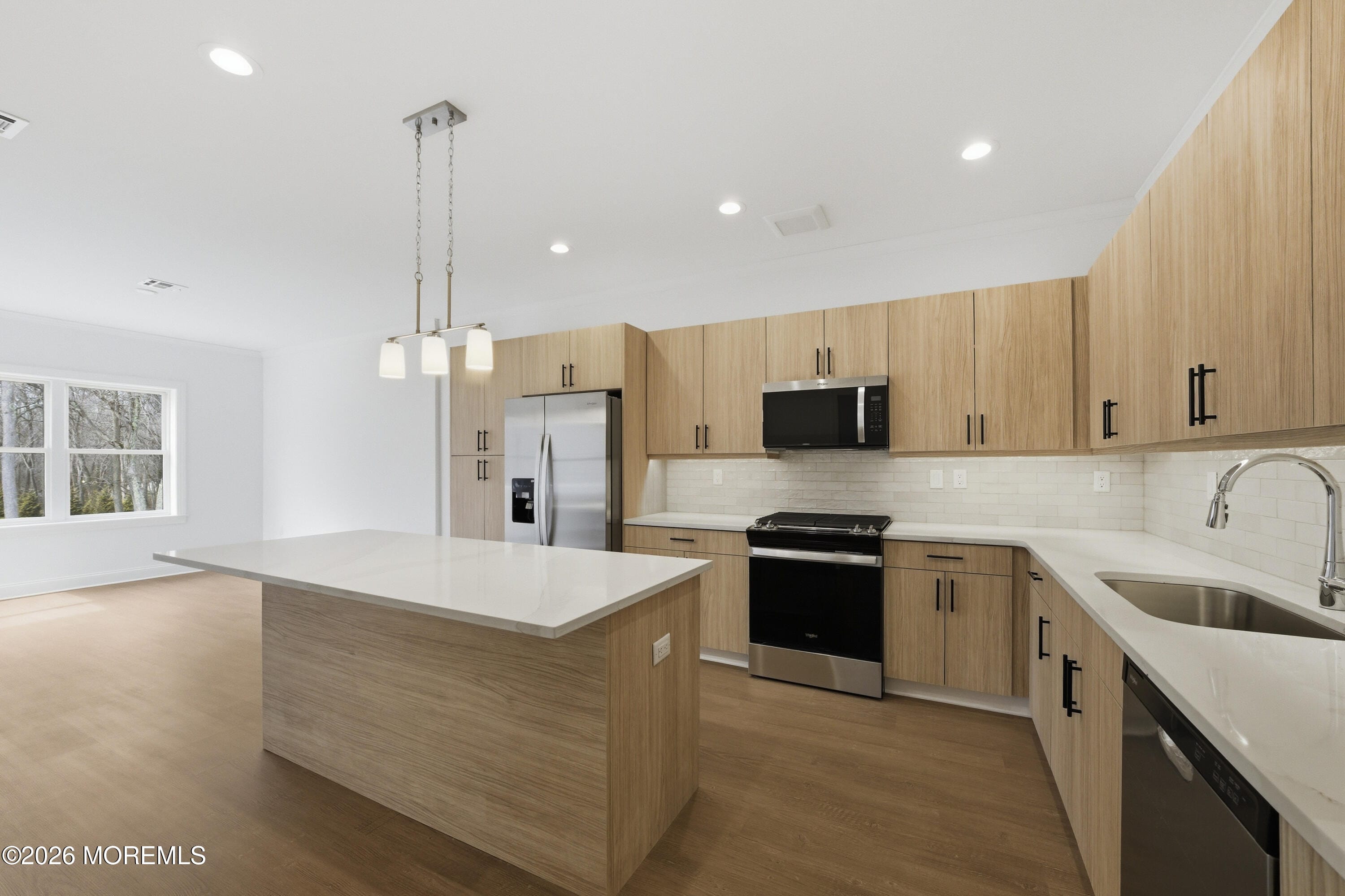 14 Remington Court, Farmingdale, NJ, 07727 image 6