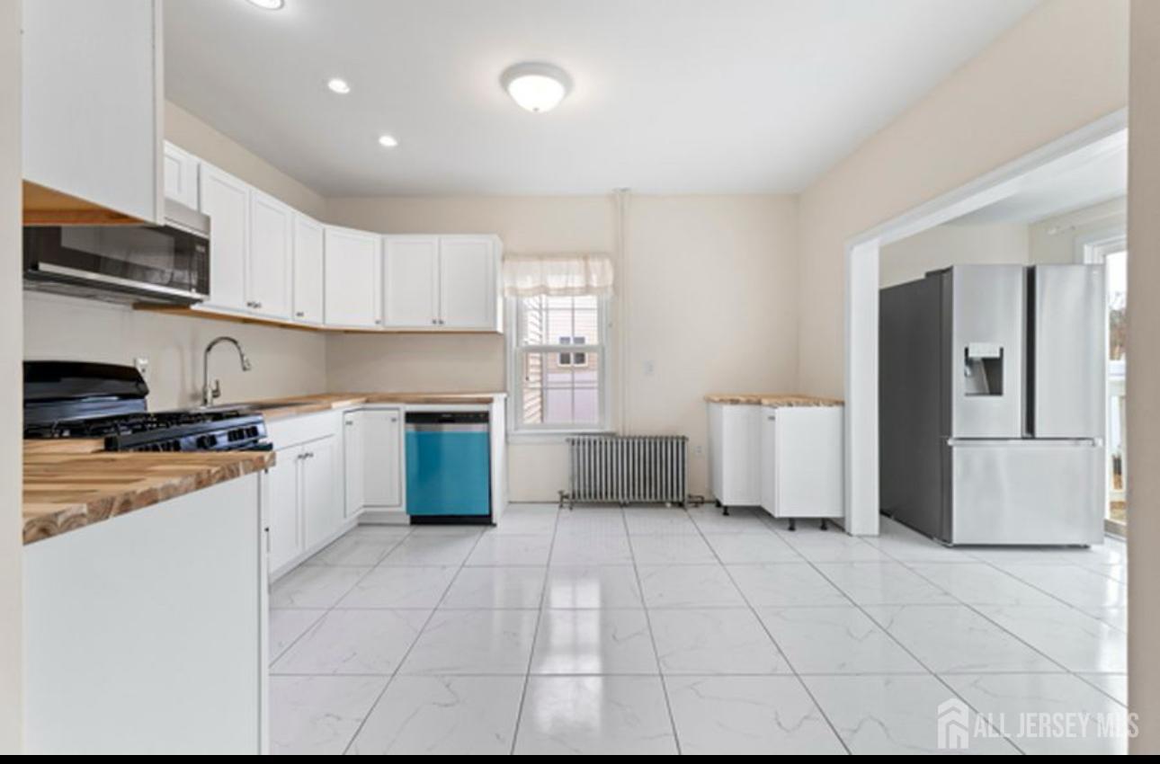 5 Warren Street, Jamesburg, NJ, 08831 image 37