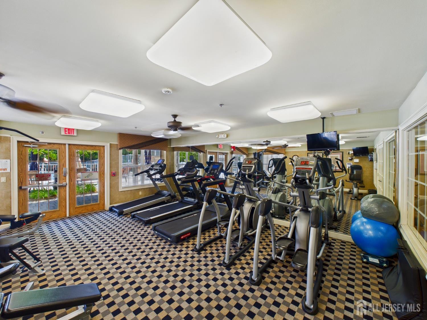 1102 Cedar Village Boulevard, East Brunswick, NJ, 08816 image 35