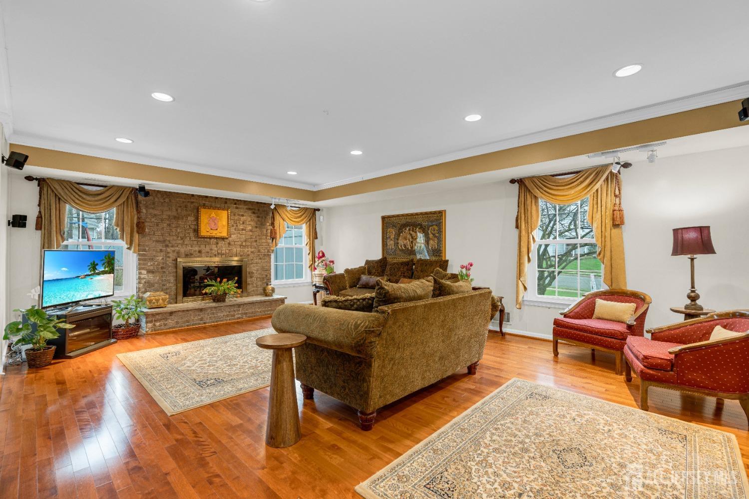 2 Pine Ridge Drive, Edison, NJ, 08820 image 13