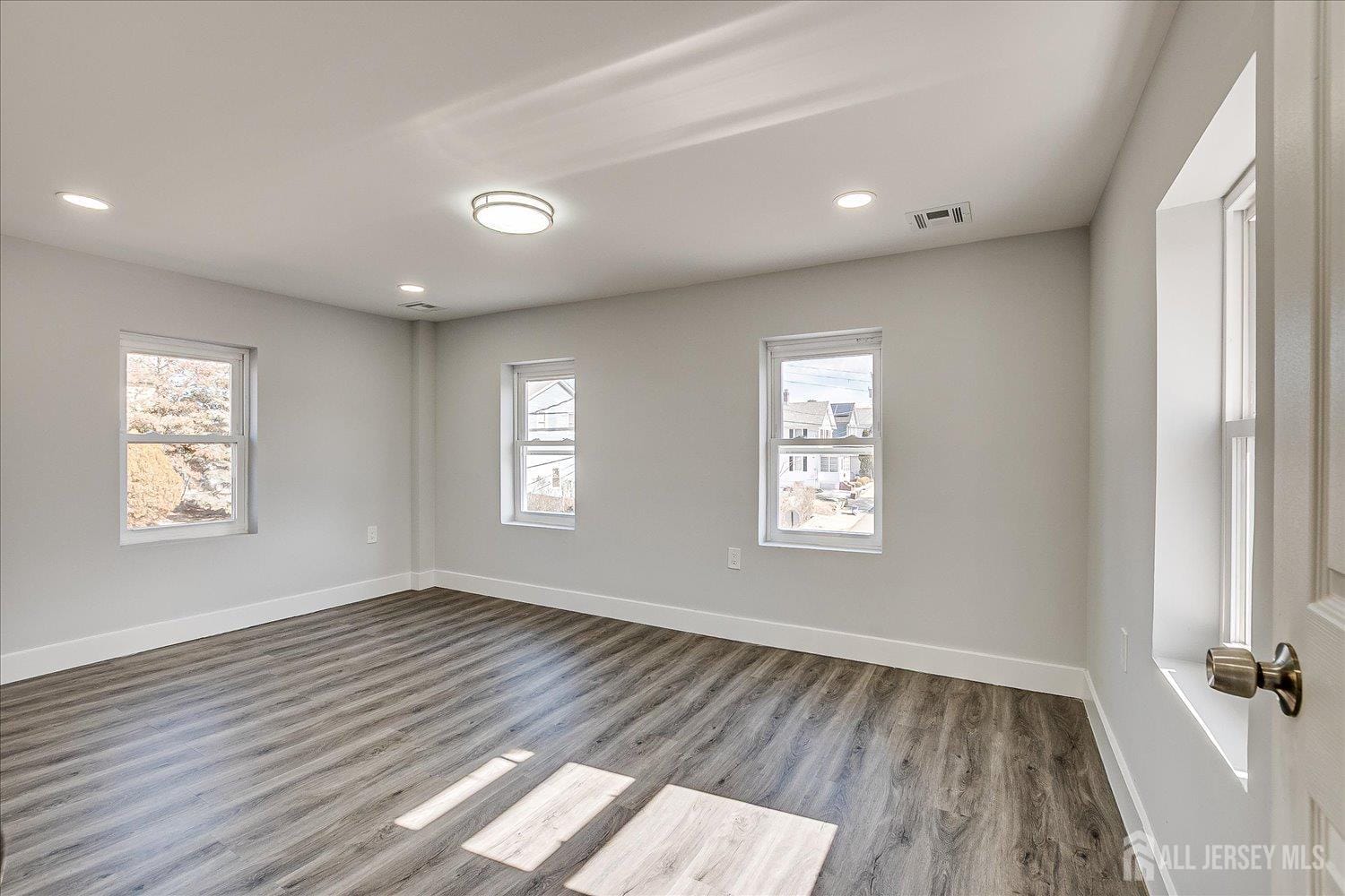 31 Smullen Street, Sayreville, NJ, 08872 image 29