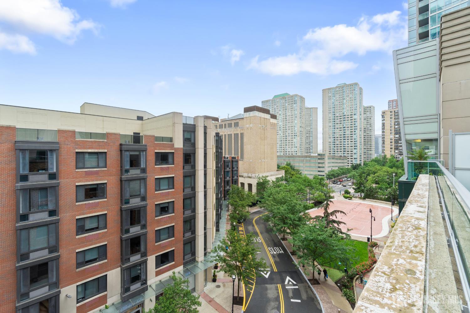 1 Shore Lane, Jersey City, NJ, 07302 image 28