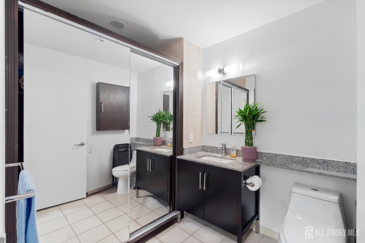 1 Shore Lane, Jersey City, NJ, 07302 image 18