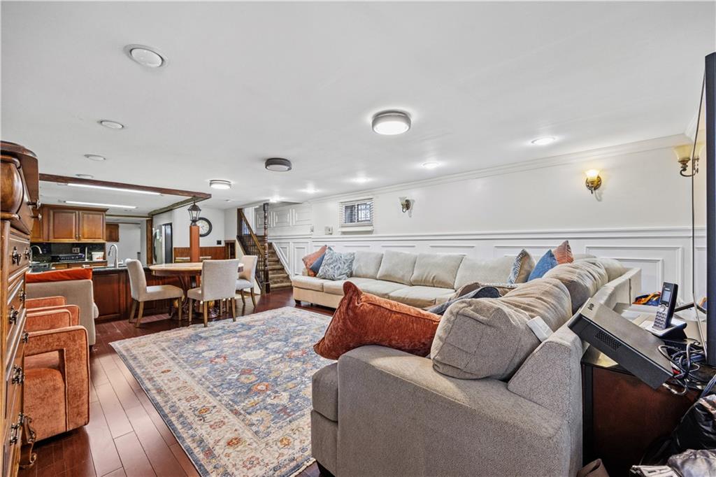 7724 Colonial Road, Brooklyn, New York, 11209 image 9