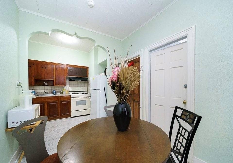 371 East 95th Street, Brooklyn, New York, 11212 image 10