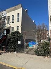35 Cornelia Street Image 1
