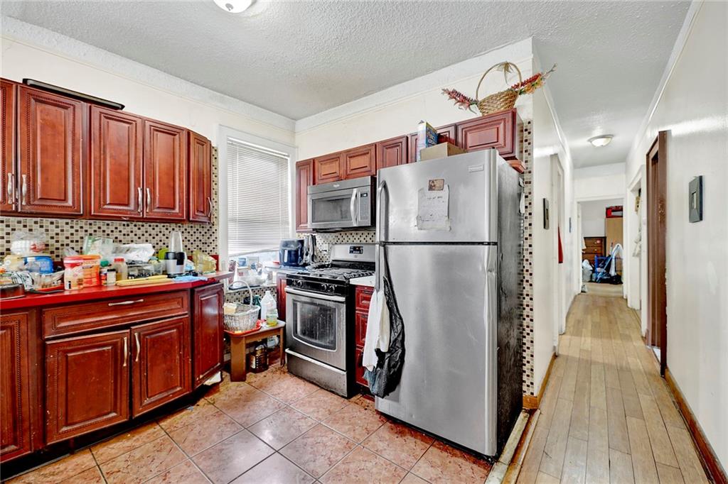 1011 Banner Avenue, Brooklyn, New York, 11235 image 9