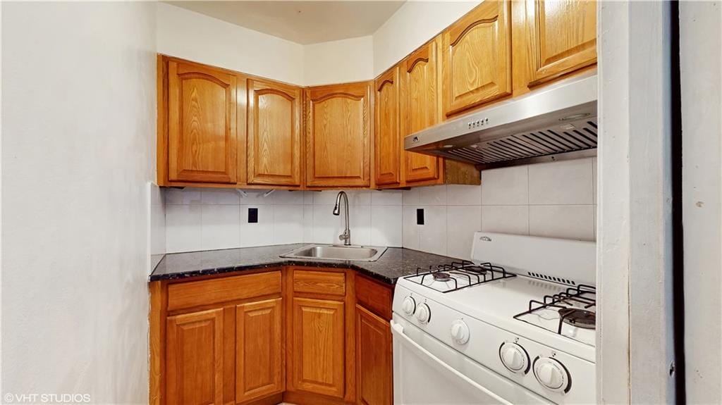 3730 103rd Street G2, Queens, New York, 11368 image 7