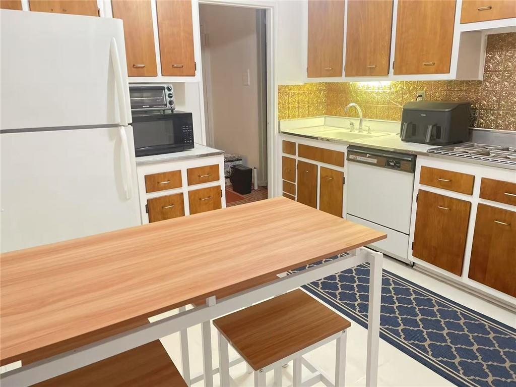 50 Fort Place B4C, Staten  Island, New York, 10301 image 11