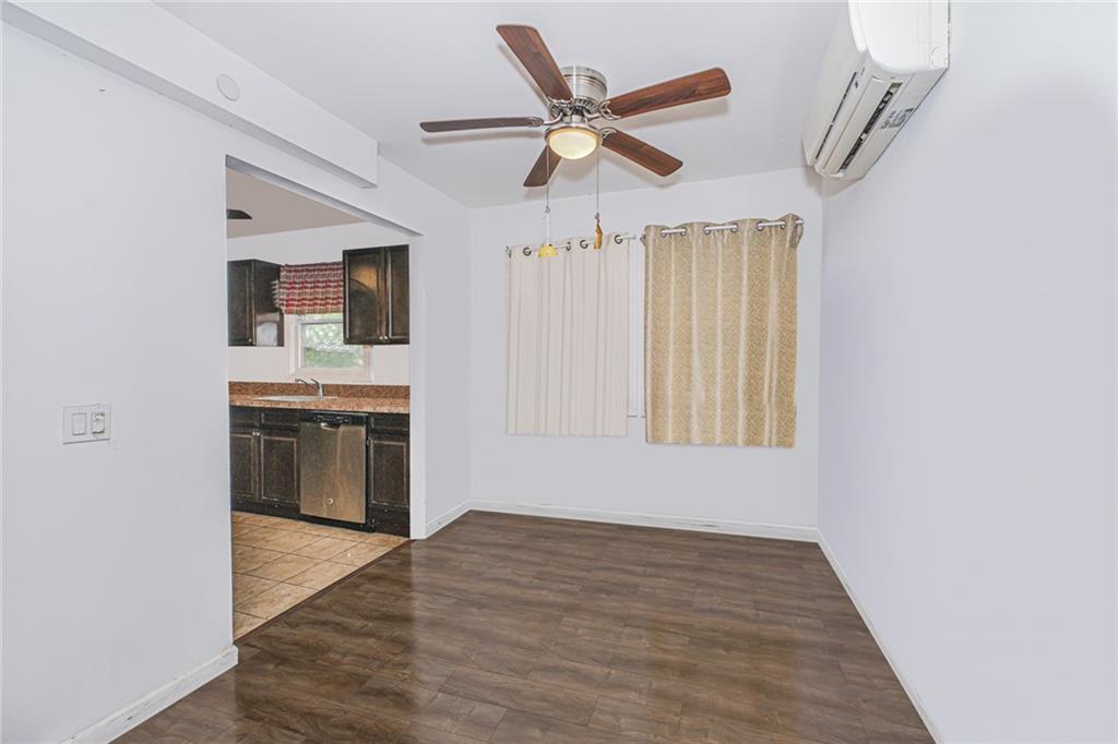 47 Center Place, Staten  Island, New York, 10306 image 6