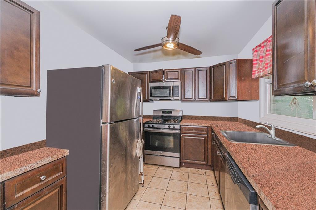 47 Center Place, Staten  Island, New York, 10306 image 10