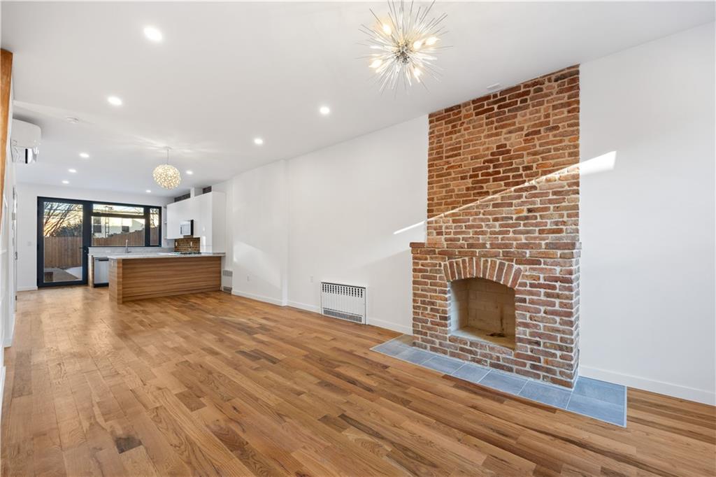 515A 17th Street Image 3