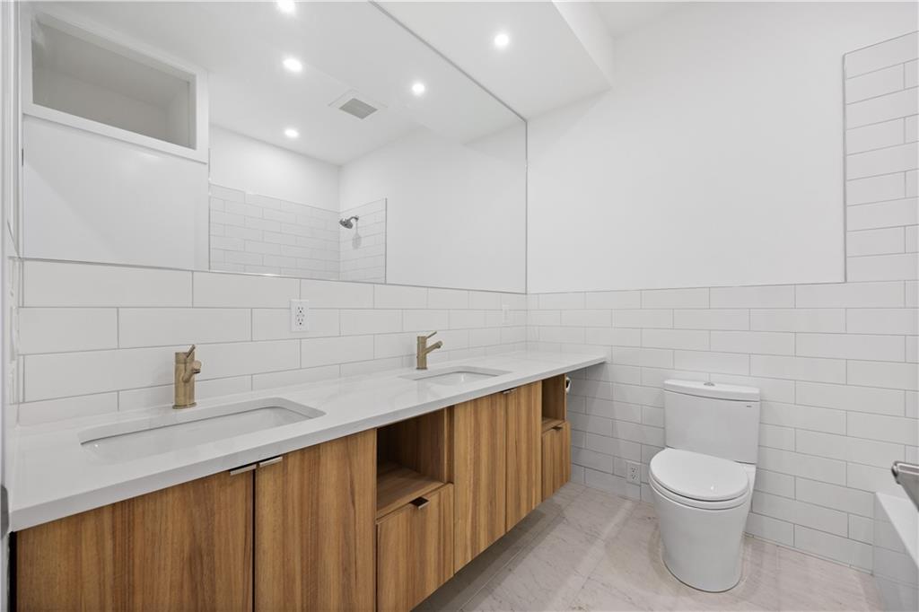 515A 17th Street, Brooklyn, New York, 11215 image 21