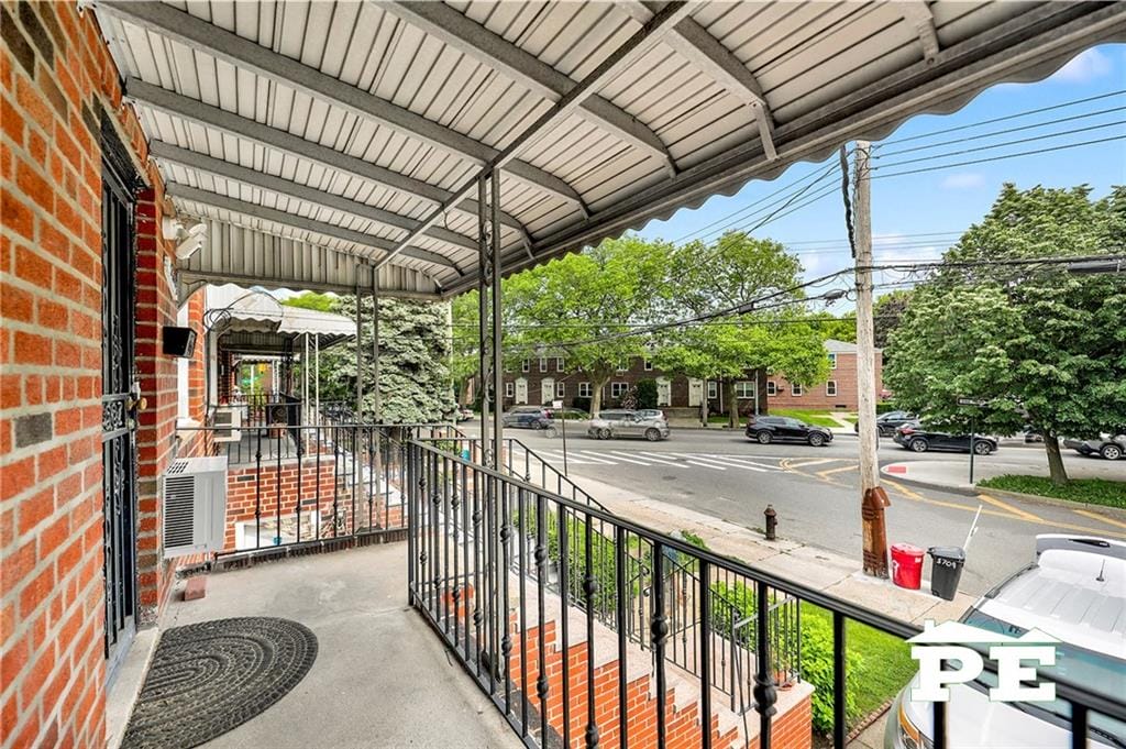 5709 Fillmore Avenue Image 4