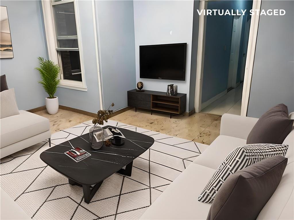 2125 East 9th Street Image 3