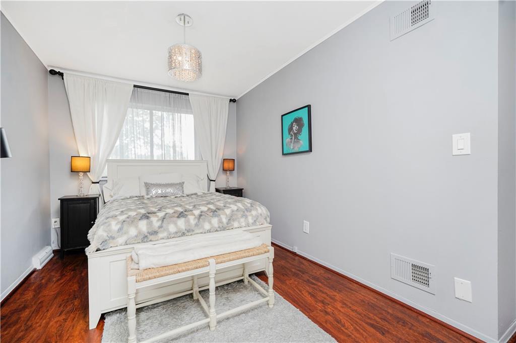 282 Grasmere Drive 282, Staten  Island, New York, 10305 image 28