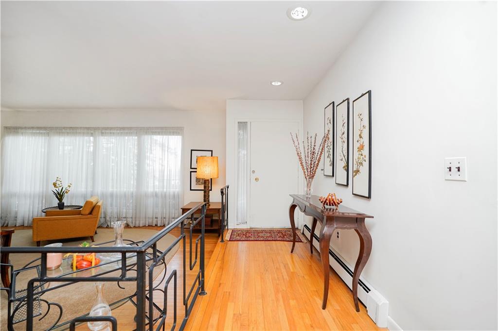 60 Cedar Terrace Image 3