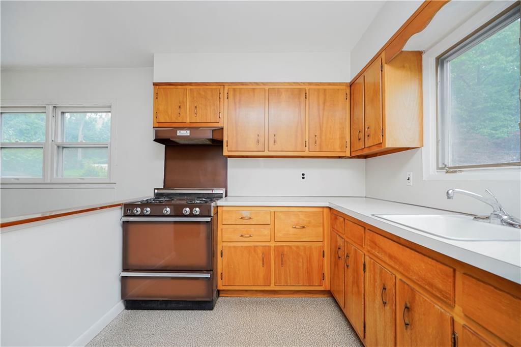 60 Cedar Terrace, Staten  Island, New York, 10304 image 22