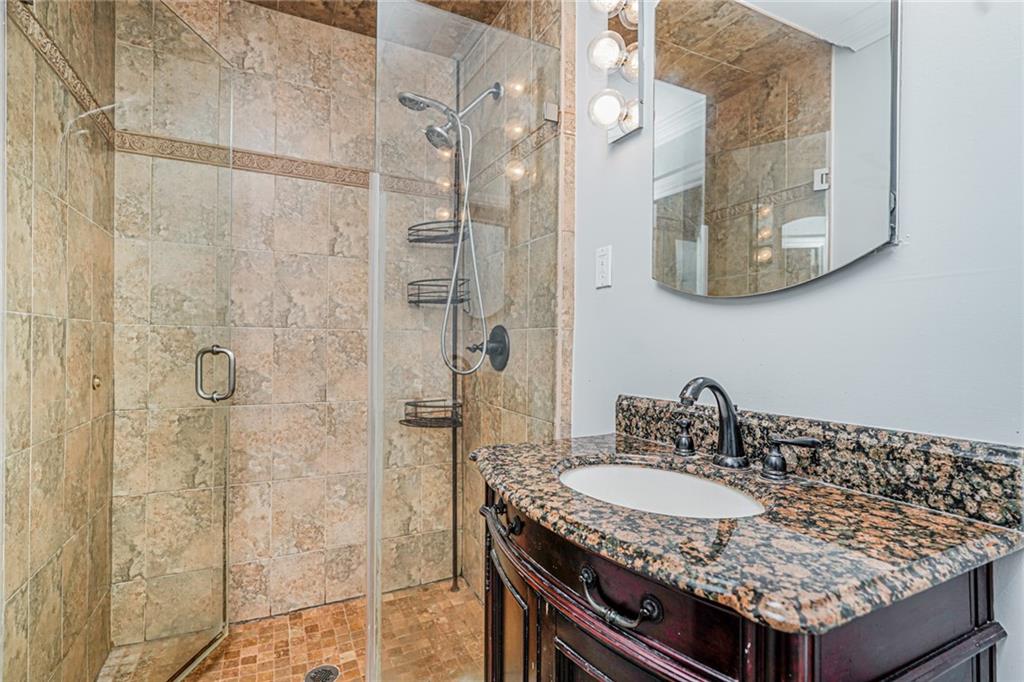 284 Todt Hill Road, Staten  Island, New York, 10314 image 9