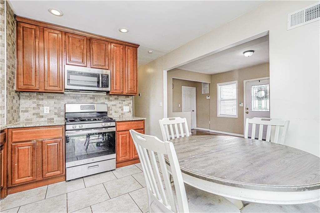 483 Van Duzer Street, Staten  Island, New York, 10301 image 20