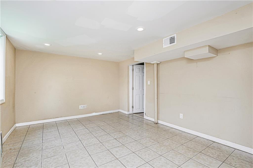 483 Van Duzer Street, Staten  Island, New York, 10301 image 25