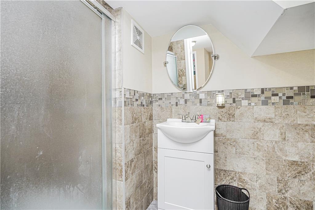 483 Van Duzer Street, Staten  Island, New York, 10301 image 29