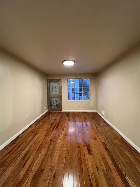 16 Mickardan Court, Staten  Island, New York, 10304 image 8