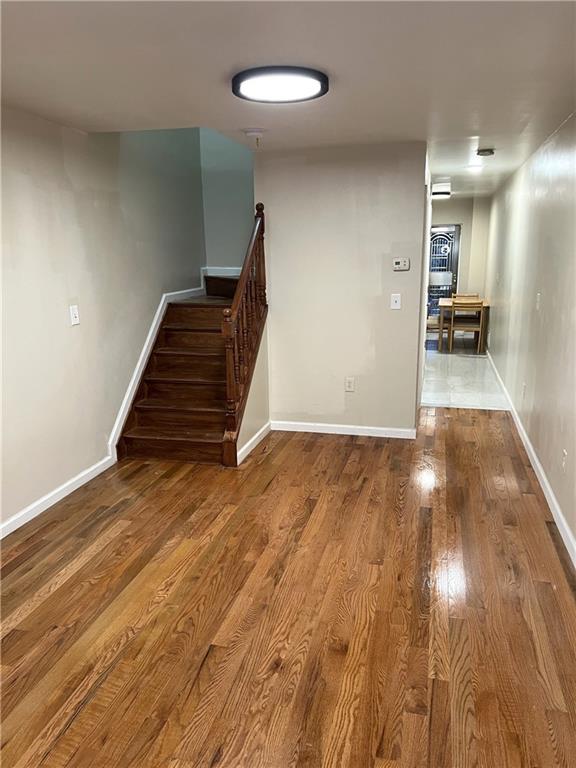 16 Mickardan Court, Staten  Island, New York, 10304 image 9