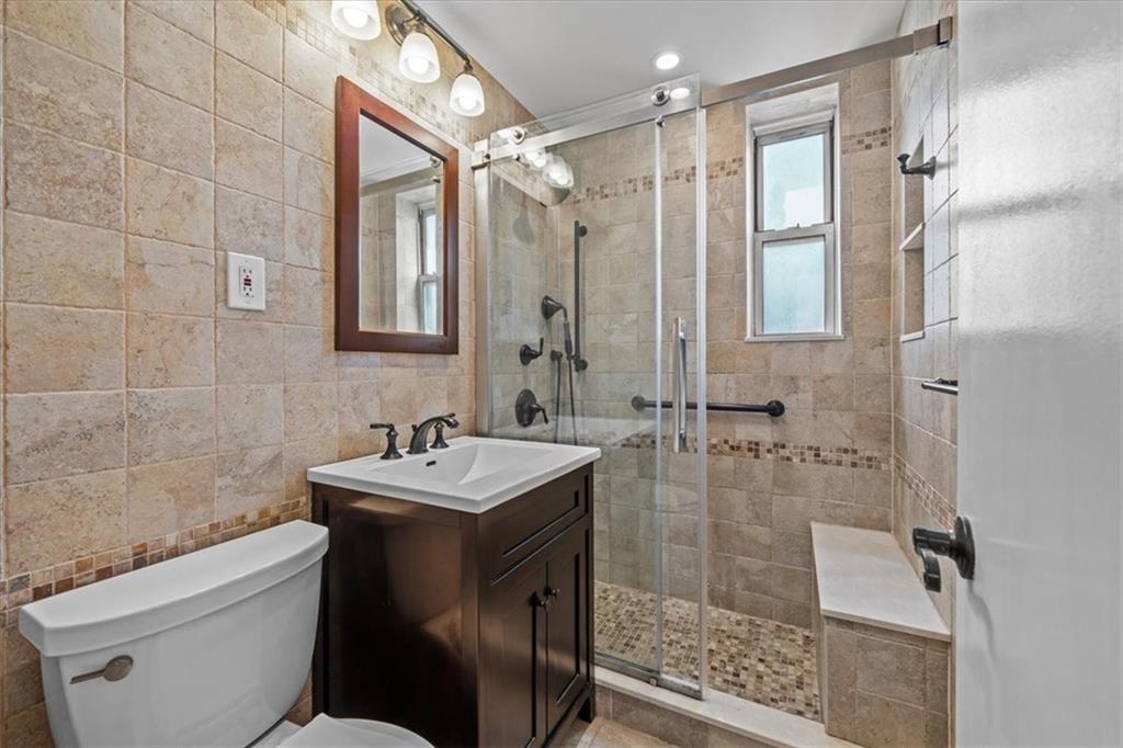 221 McDonald Avenue 6R, Brooklyn, New York, 11218 image 7