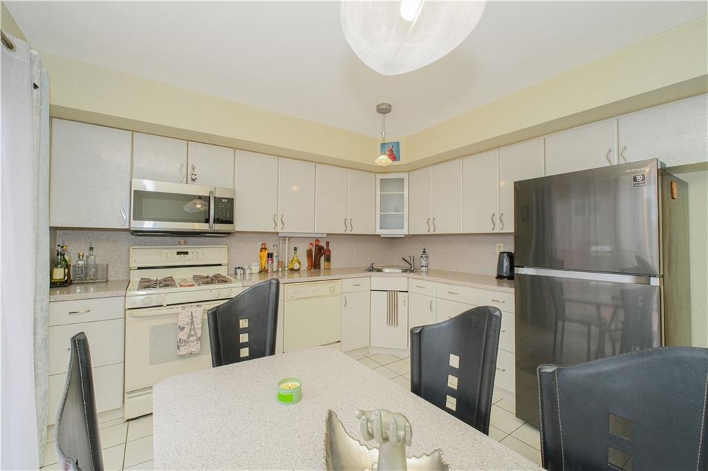 23 Peggy Lane, Staten  Island, New York, 10306 image 12