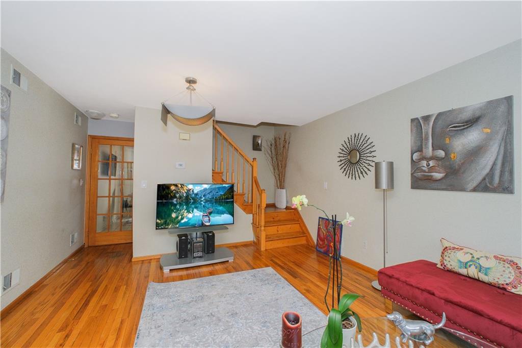 23 Peggy Lane, Staten  Island, New York, 10306 image 8