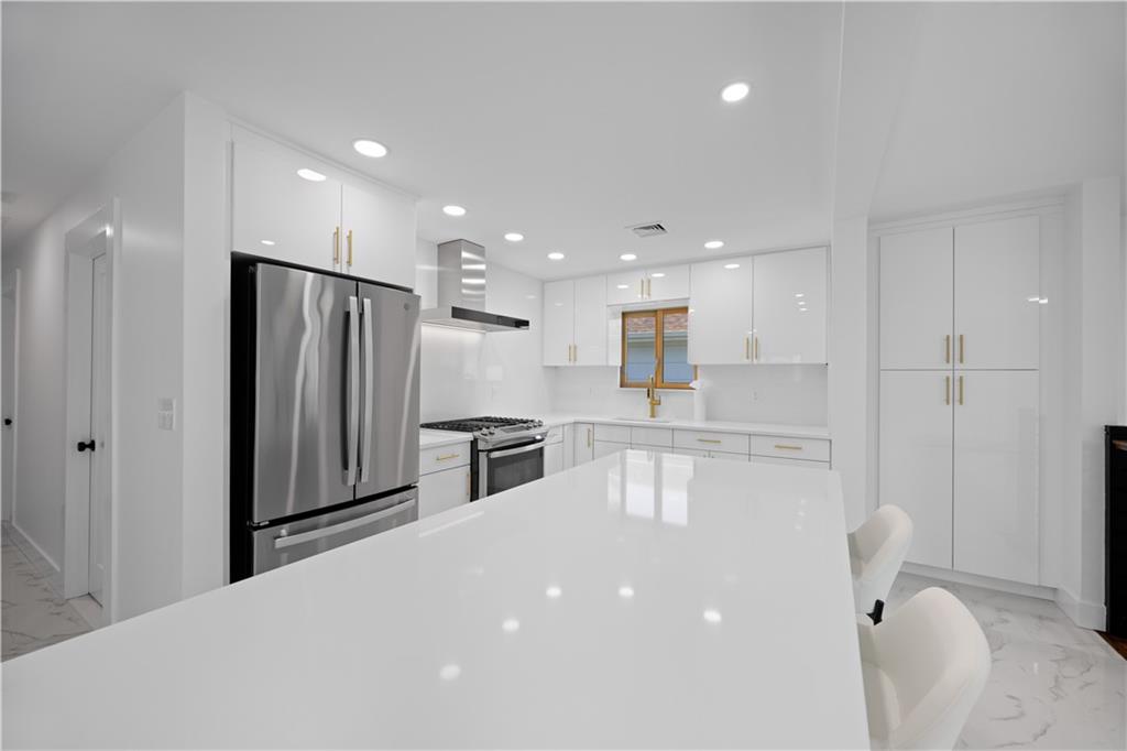 164 Railroad Street, Staten  Island, New York, 10312 image 28