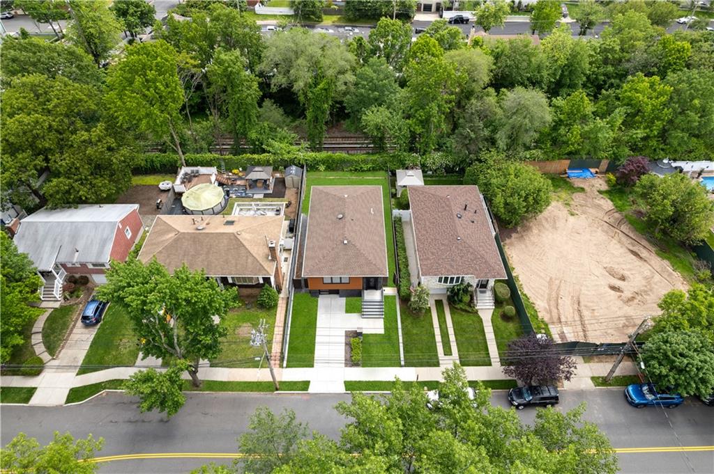 164 Railroad Street, Staten  Island, New York, 10312 image 9