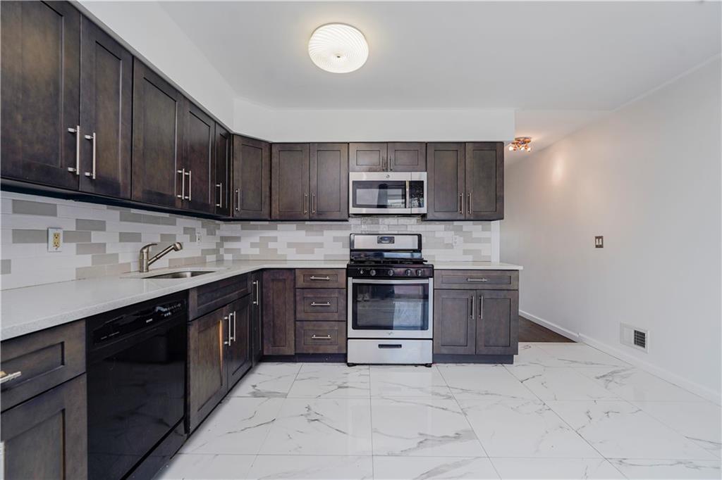 244 Hett Avenue, Staten  Island, New York, 10306 image 7