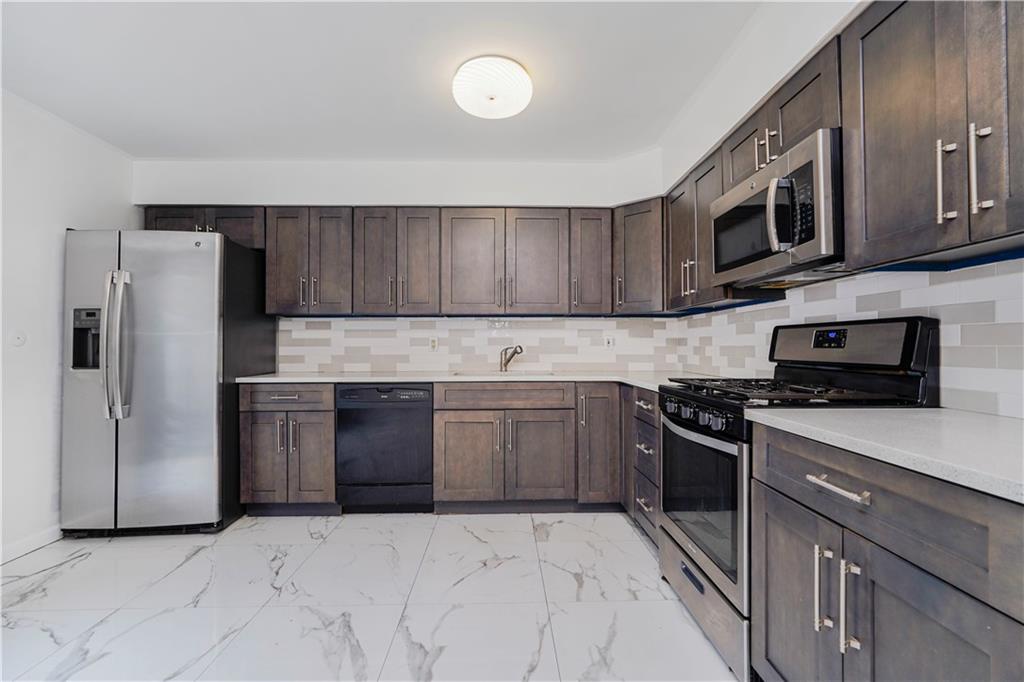 244 Hett Avenue, Staten  Island, New York, 10306 image 8