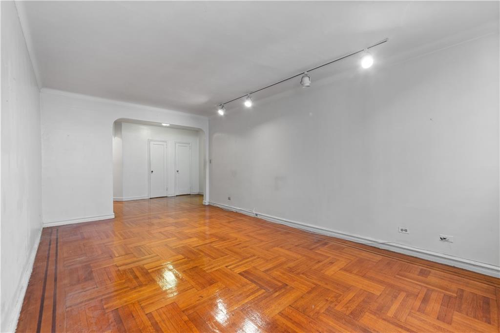 601 East 19th Street 1L, Brooklyn, New York, 11226 image 7