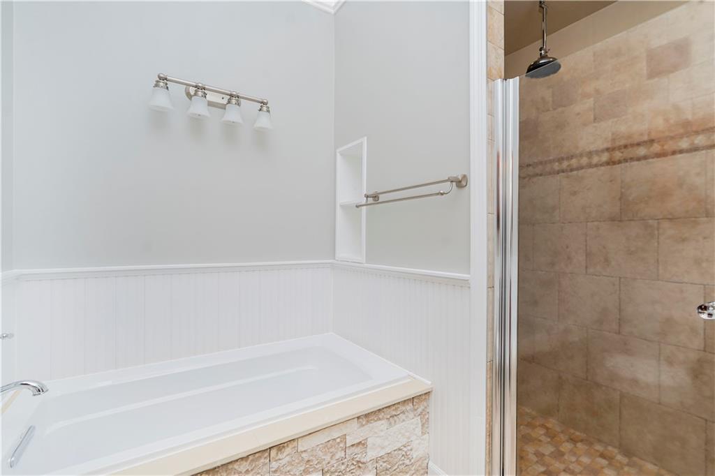 61 Avon Lane, Staten  Island, New York, 10314 image 18