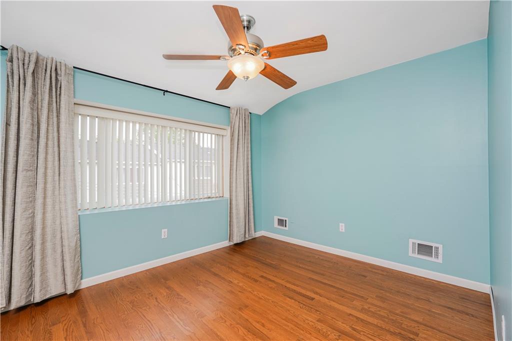 61 Avon Lane, Staten  Island, New York, 10314 image 19