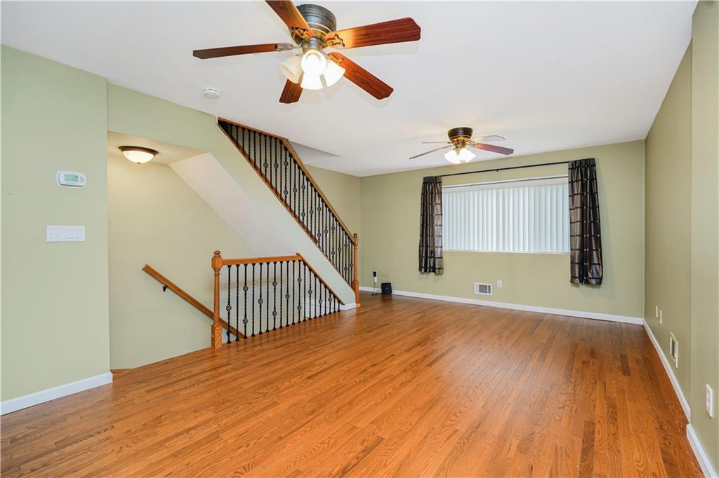 61 Avon Lane, Staten  Island, New York, 10314 image 8