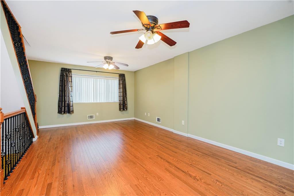 61 Avon Lane, Staten  Island, New York, 10314 image 9