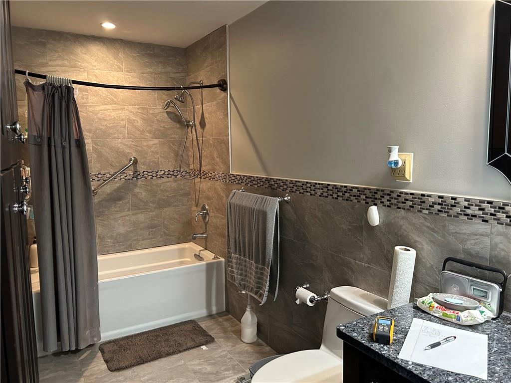 30 Regis Drive 76, Staten  Island, New York, 10314 image 36