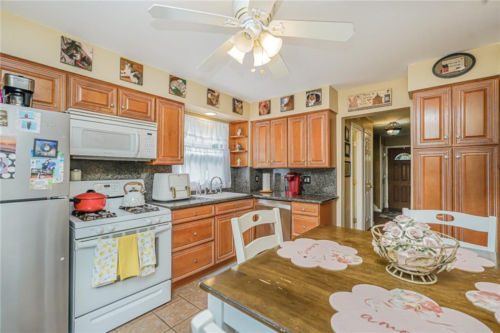 46 Mosely Avenue, Staten  Island, New York, 10312 image 12